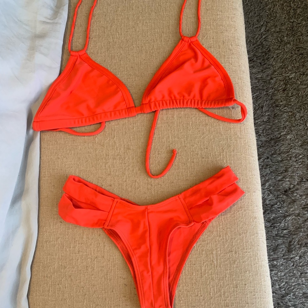 Red Montce bikini